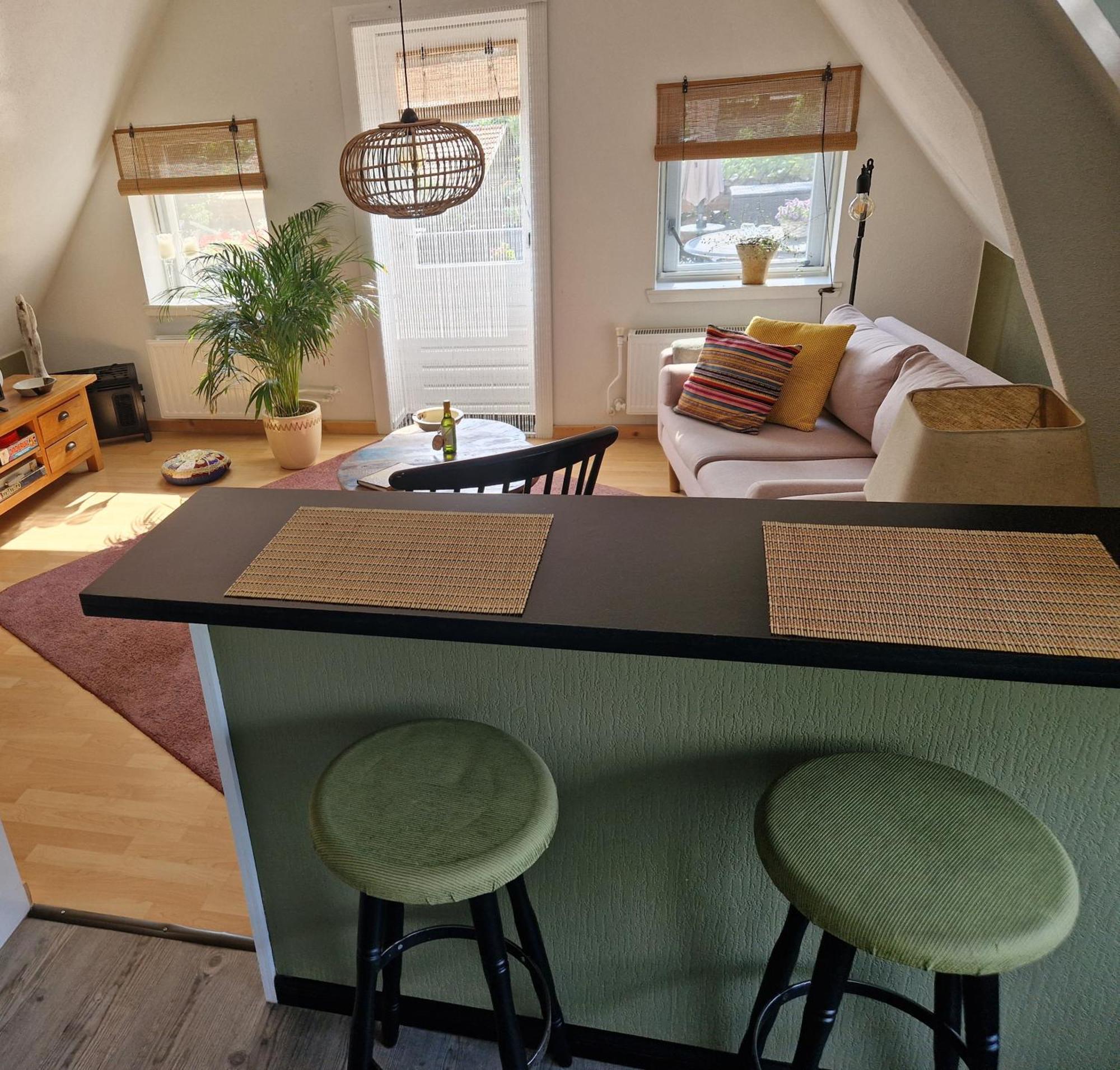 Zonnig Appartement Maasbommel. Екстер'єр фото